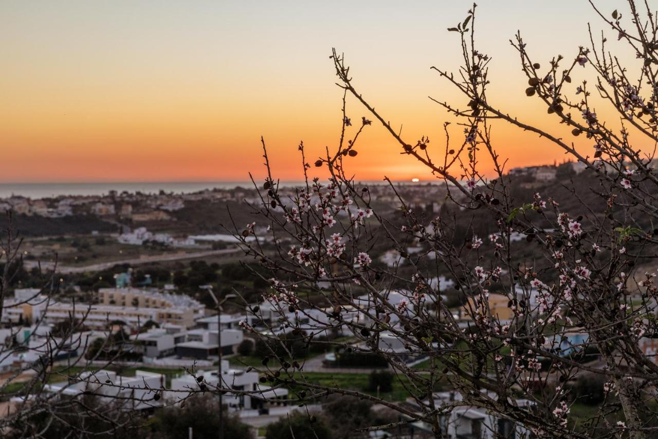 Apartamento Sunset On The Sea Albufeira Exterior photo